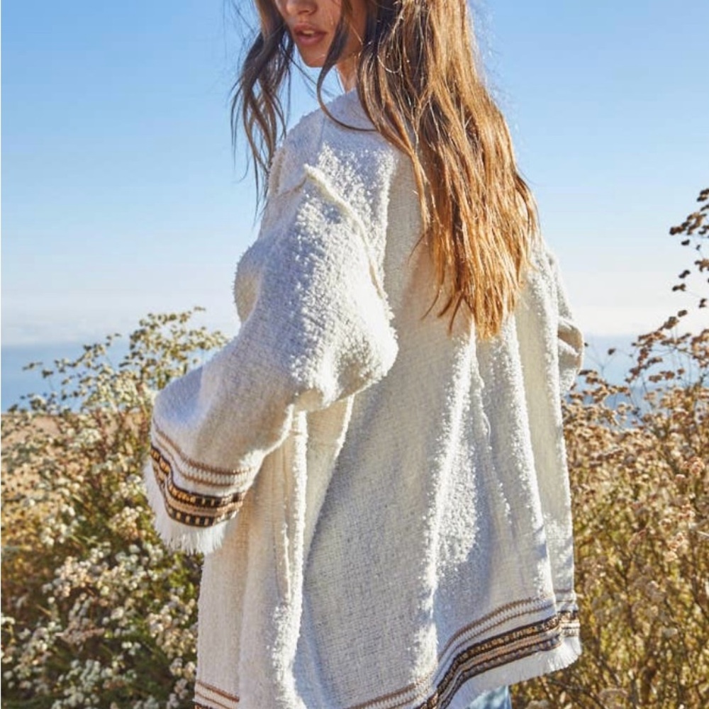 By Together: The Cleo Jacket - Picture 3 of 10